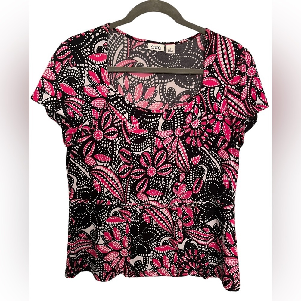 Women’s Cato brand cap sleeve top